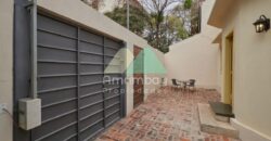 0536 CASA EN BARRIO LAS MERCEDES, ZONA COLEGIO INTERNACIONAL