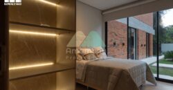 0541 RESIDENCIA EN SAN BERNARDINO, ZONA AVDA. GUILLERMO NAUMANN