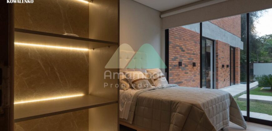 0541 RESIDENCIA EN SAN BERNARDINO, ZONA AVDA. GUILLERMO NAUMANN