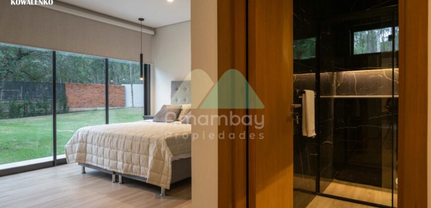 0541 RESIDENCIA EN SAN BERNARDINO, ZONA AVDA. GUILLERMO NAUMANN