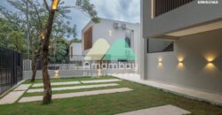 0542 RESIDENCIA EN SAN BERNARDINO, ZONA ANFITEATRO