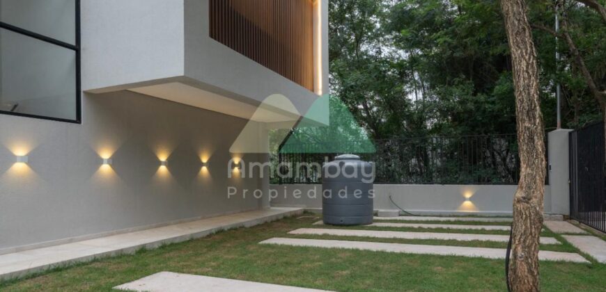 0542 RESIDENCIA EN SAN BERNARDINO, ZONA ANFITEATRO