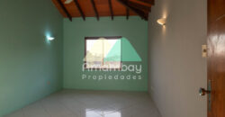A0338 ALQUILO CASA EN LAMBARÉ, ZONA YACHT Y GOLF CLUB