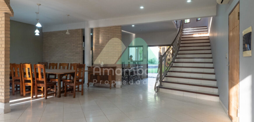 A0338 ALQUILO CASA EN LAMBARÉ, ZONA YACHT Y GOLF CLUB