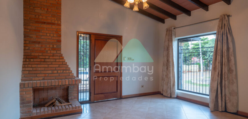 0075 CASA EN LAMBARE, BARRIO SAN ISIDRO