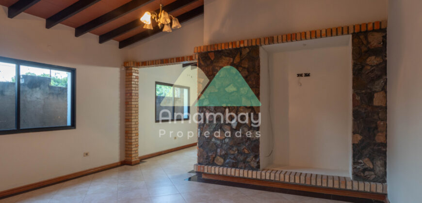 0075 CASA EN LAMBARE, BARRIO SAN ISIDRO