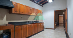 0075 CASA EN LAMBARE, BARRIO SAN ISIDRO