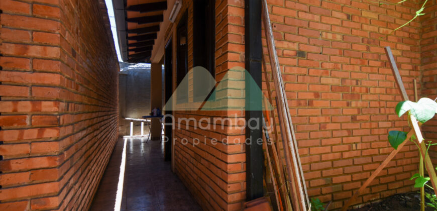 0075 CASA EN LAMBARE, BARRIO SAN ISIDRO