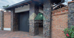 0075 CASA EN LAMBARE, BARRIO SAN ISIDRO