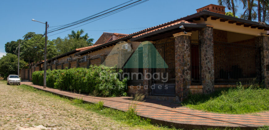 0075 CASA EN LAMBARE, BARRIO SAN ISIDRO