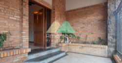 0075 CASA EN LAMBARE, BARRIO SAN ISIDRO