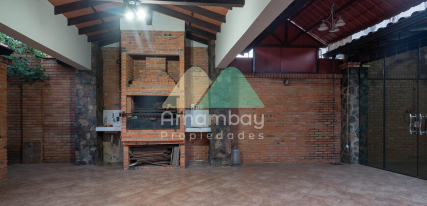 0075 CASA EN LAMBARE, BARRIO SAN ISIDRO