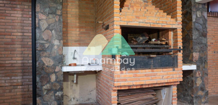 0075 CASA EN LAMBARE, BARRIO SAN ISIDRO