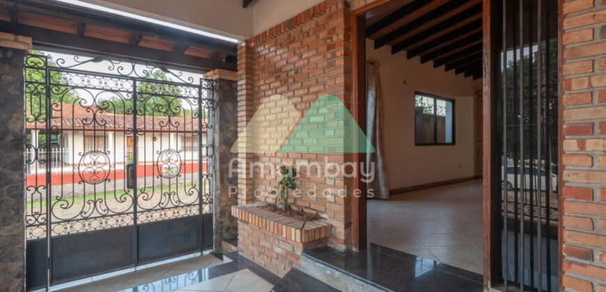 0075 CASA EN LAMBARE, BARRIO SAN ISIDRO