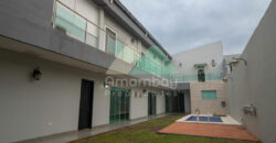 0568 RESIDENCIA EN BARRIO SAN CRISTÓBAL, ZONA DENIS ROA