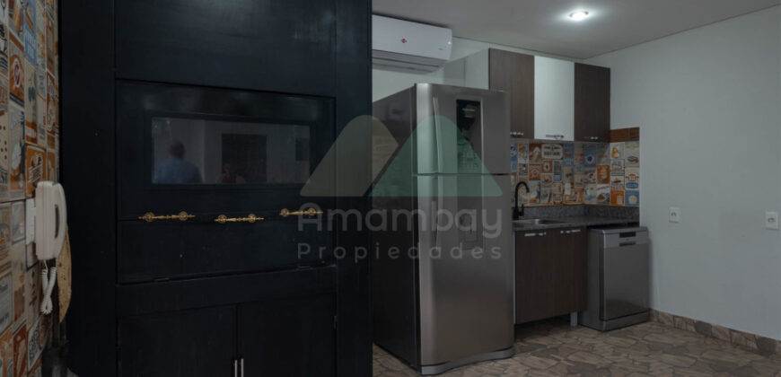 0568 RESIDENCIA EN BARRIO SAN CRISTÓBAL, ZONA DENIS ROA