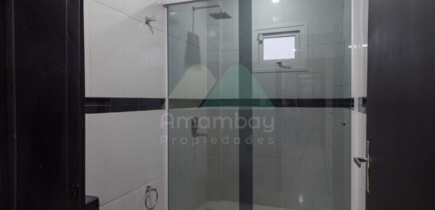 0568 RESIDENCIA EN BARRIO SAN CRISTÓBAL, ZONA DENIS ROA