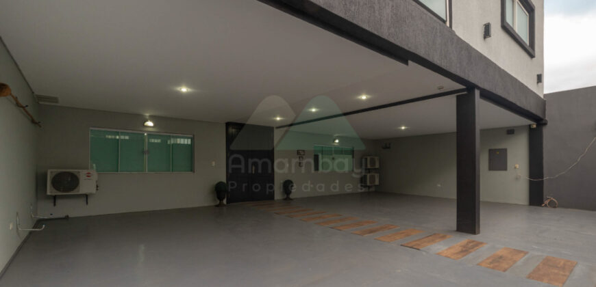 0568 RESIDENCIA EN BARRIO SAN CRISTÓBAL, ZONA DENIS ROA