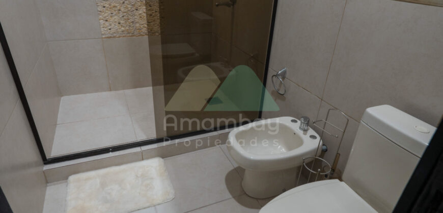 0568 RESIDENCIA EN BARRIO SAN CRISTÓBAL, ZONA DENIS ROA