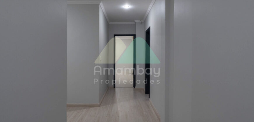 0568 RESIDENCIA EN BARRIO SAN CRISTÓBAL, ZONA DENIS ROA