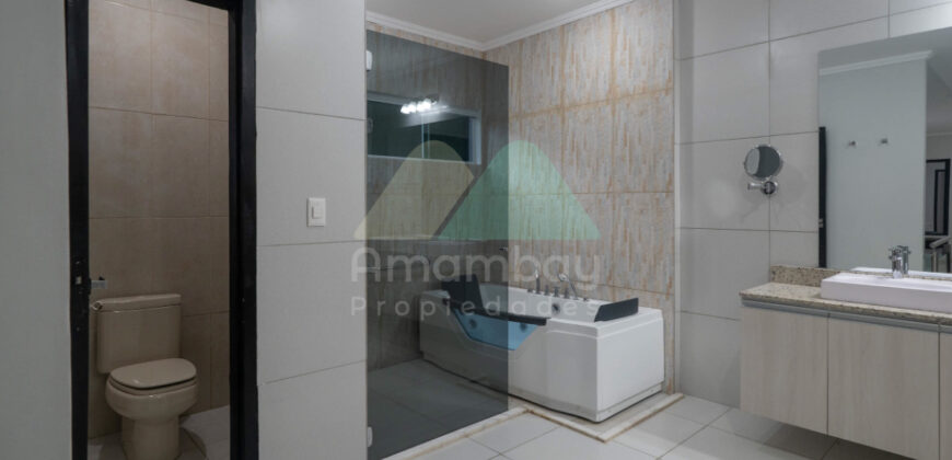0568 RESIDENCIA EN BARRIO SAN CRISTÓBAL, ZONA DENIS ROA