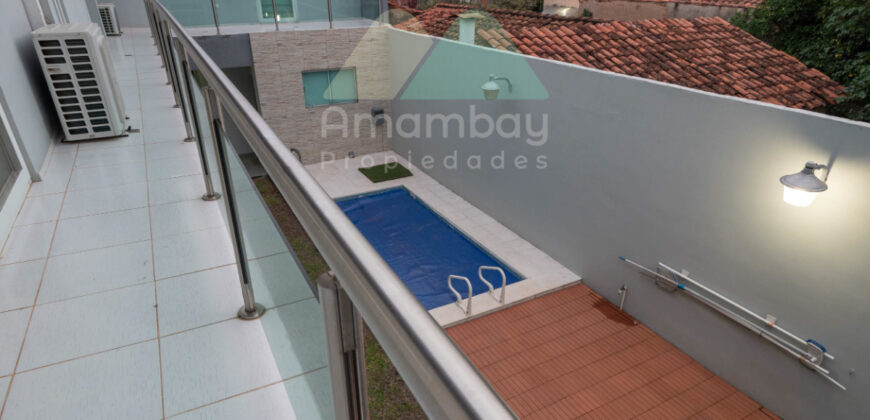 0568 RESIDENCIA EN BARRIO SAN CRISTÓBAL, ZONA DENIS ROA