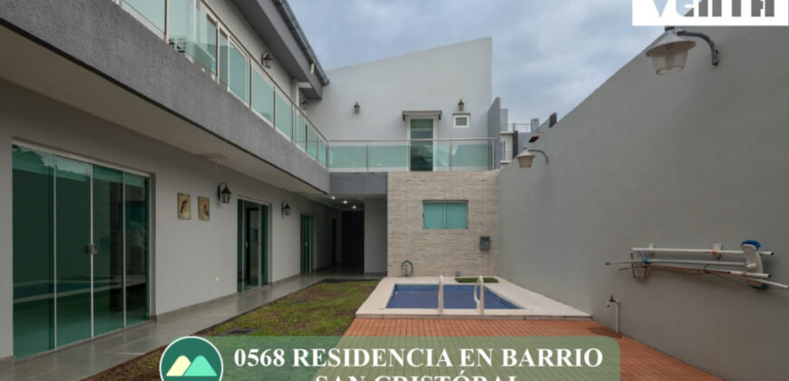 0568 RESIDENCIA EN BARRIO SAN CRISTÓBAL, ZONA DENIS ROA