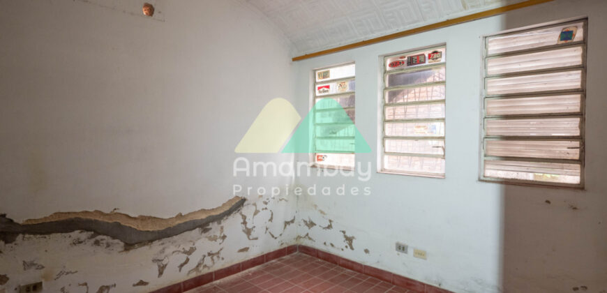 0577 TERRENO EN BARRIO SAJONIA, ZONA ESTADIO DEFENSORES DEL CHACO