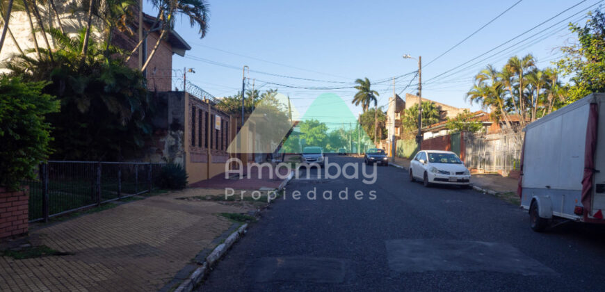 0577 TERRENO EN BARRIO SAJONIA, ZONA ESTADIO DEFENSORES DEL CHACO