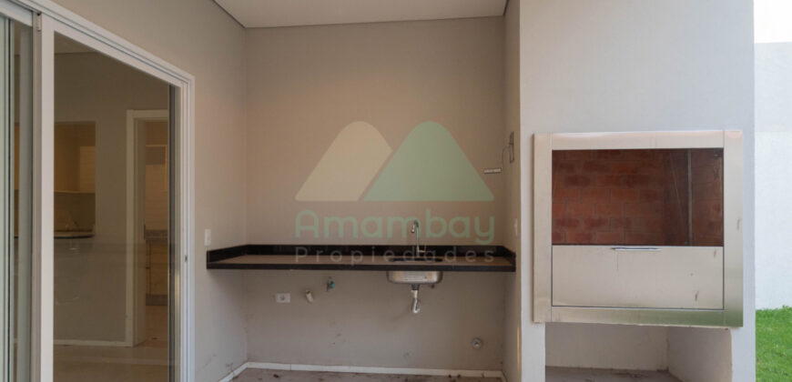 0587 DÚPLEX A ESTRENAR EN LAMBARÉ, ZONA YACHT Y GOLF CLUB