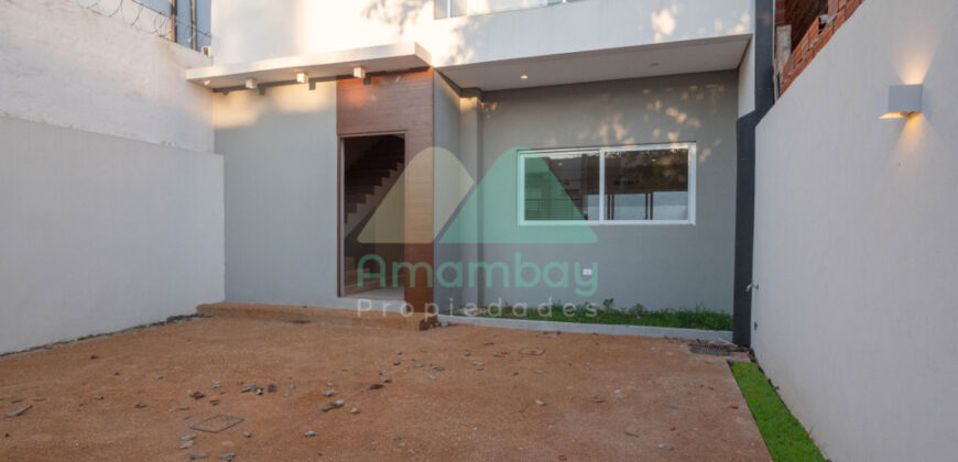 0587 DÚPLEX A ESTRENAR EN LAMBARÉ, ZONA YACHT Y GOLF CLUB