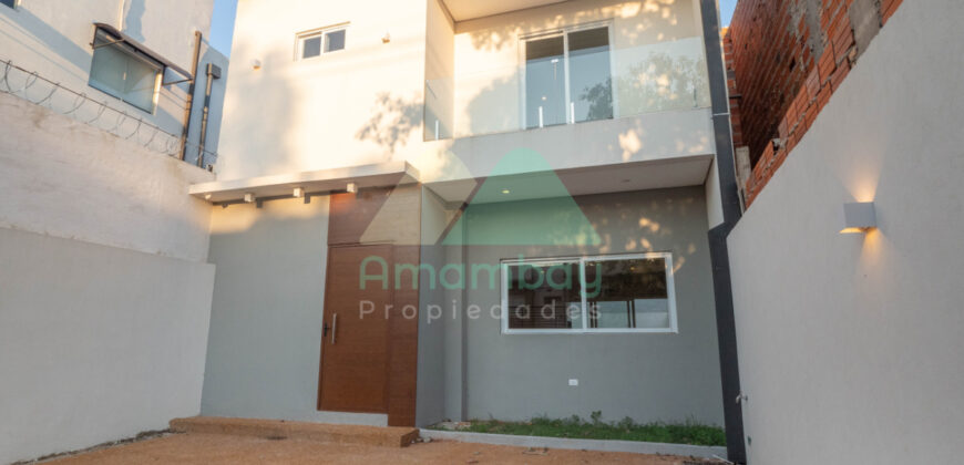 0587 DÚPLEX A ESTRENAR EN LAMBARÉ, ZONA YACHT Y GOLF CLUB