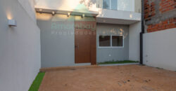 0587 DÚPLEX A ESTRENAR EN LAMBARÉ, ZONA YACHT Y GOLF CLUB