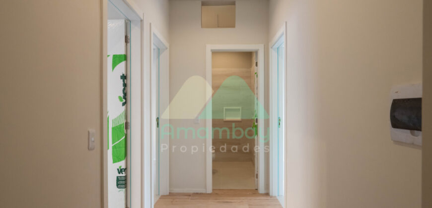 0587 DÚPLEX A ESTRENAR EN LAMBARÉ, ZONA YACHT Y GOLF CLUB