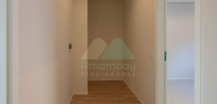 0587 DÚPLEX A ESTRENAR EN LAMBARÉ, ZONA YACHT Y GOLF CLUB