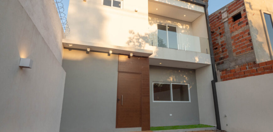 0587 DÚPLEX A ESTRENAR EN LAMBARÉ, ZONA YACHT Y GOLF CLUB