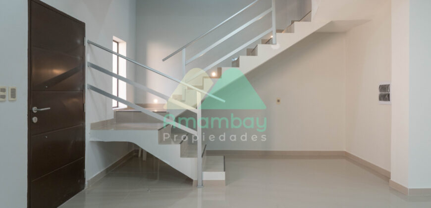 0591 DÚPLEX A ESTRENAR EN LAMBARÉ, ZONA SUPERSEIS