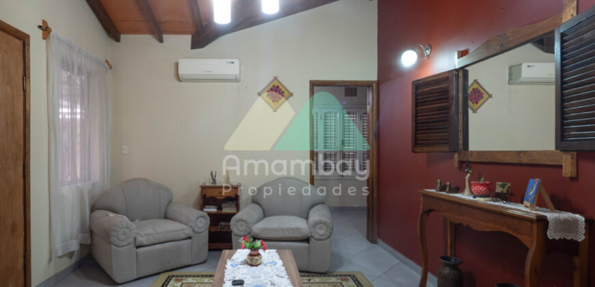 0590 CASA EN LAMBARÉ, ZONA MUNICIPALIDAD