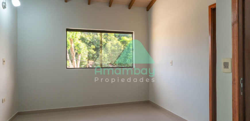 0591 DÚPLEX A ESTRENAR EN LAMBARÉ, ZONA SUPERSEIS