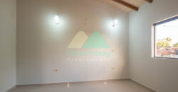 0591 DÚPLEX A ESTRENAR EN LAMBARÉ, ZONA SUPERSEIS