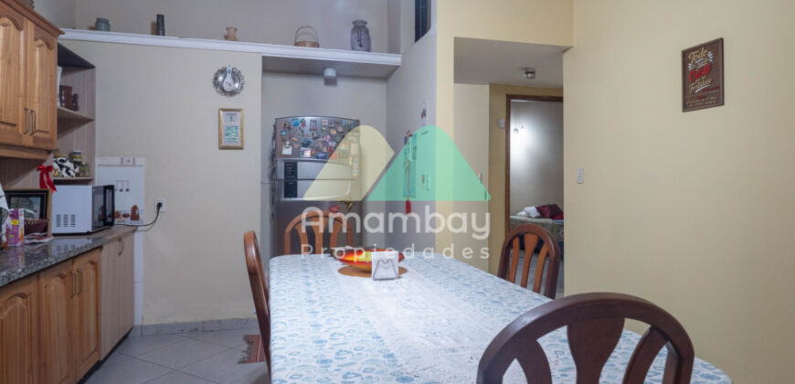 0590 CASA EN LAMBARÉ, ZONA MUNICIPALIDAD