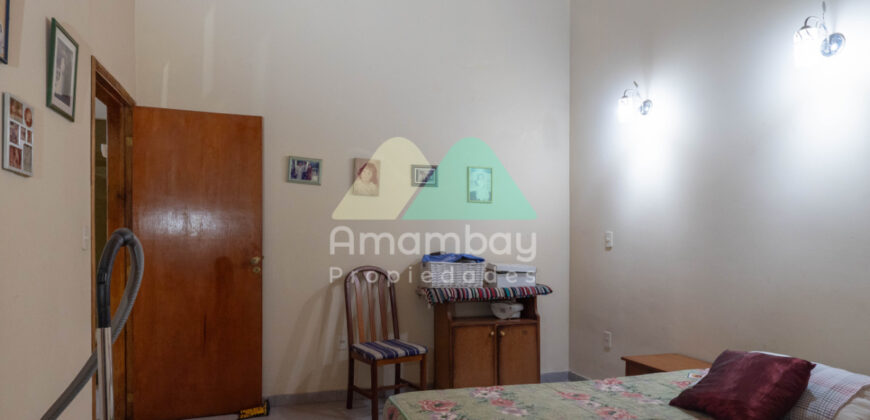 0590 CASA EN LAMBARÉ, ZONA MUNICIPALIDAD