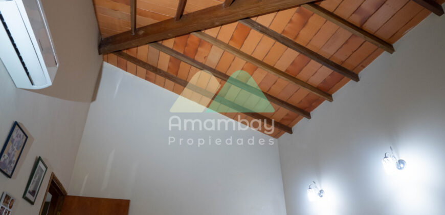 0590 CASA EN LAMBARÉ, ZONA MUNICIPALIDAD