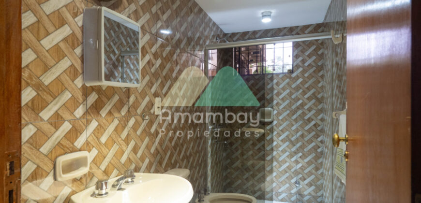 0590 CASA EN LAMBARÉ, ZONA MUNICIPALIDAD