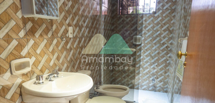 0590 CASA EN LAMBARÉ, ZONA MUNICIPALIDAD