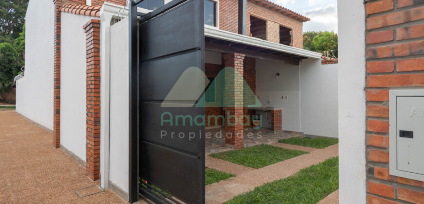 0591 DÚPLEX A ESTRENAR EN LAMBARÉ, ZONA SUPERSEIS