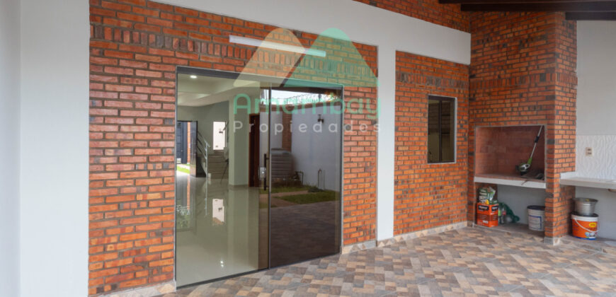 0591 DÚPLEX A ESTRENAR EN LAMBARÉ, ZONA SUPERSEIS