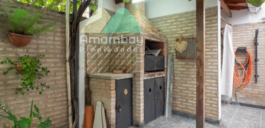 0590 CASA EN LAMBARÉ, ZONA MUNICIPALIDAD