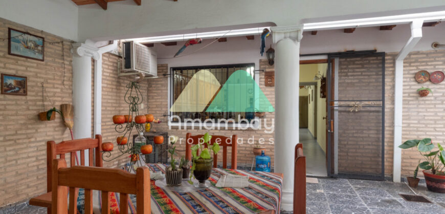 0590 CASA EN LAMBARÉ, ZONA MUNICIPALIDAD