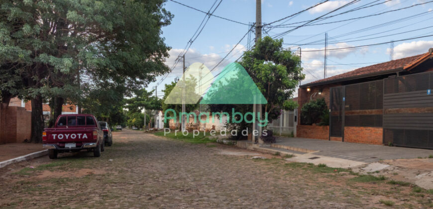 0591 DÚPLEX A ESTRENAR EN LAMBARÉ, ZONA SUPERSEIS